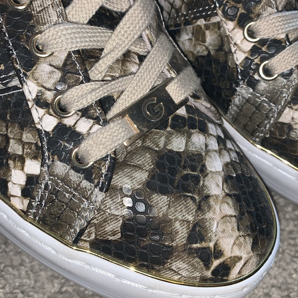 Guess GBG brown tan snake print gold logo sneakers size 9 - Picture 2 of 9